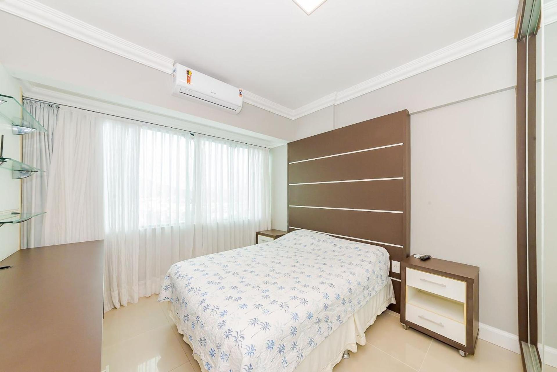 Apto Amplo 1Suite Mais 2Quartos - Quadra Mar 50M Da Praia - Somente Familiares Balneário Camboriú Kültér fotó